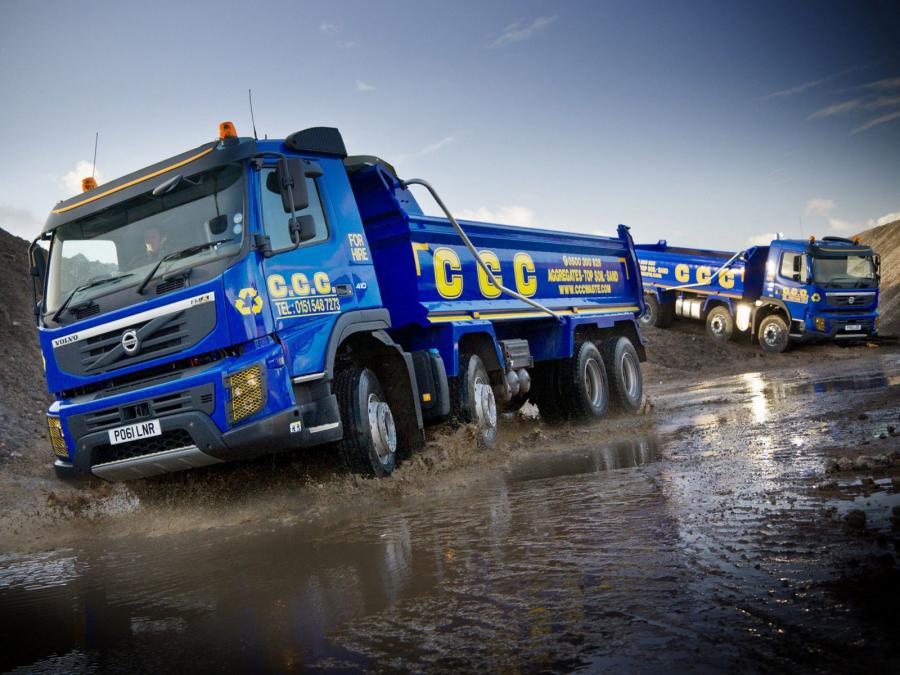  Volvo FMX 8x4 2010 года  (UK) (фото 4 из 14)